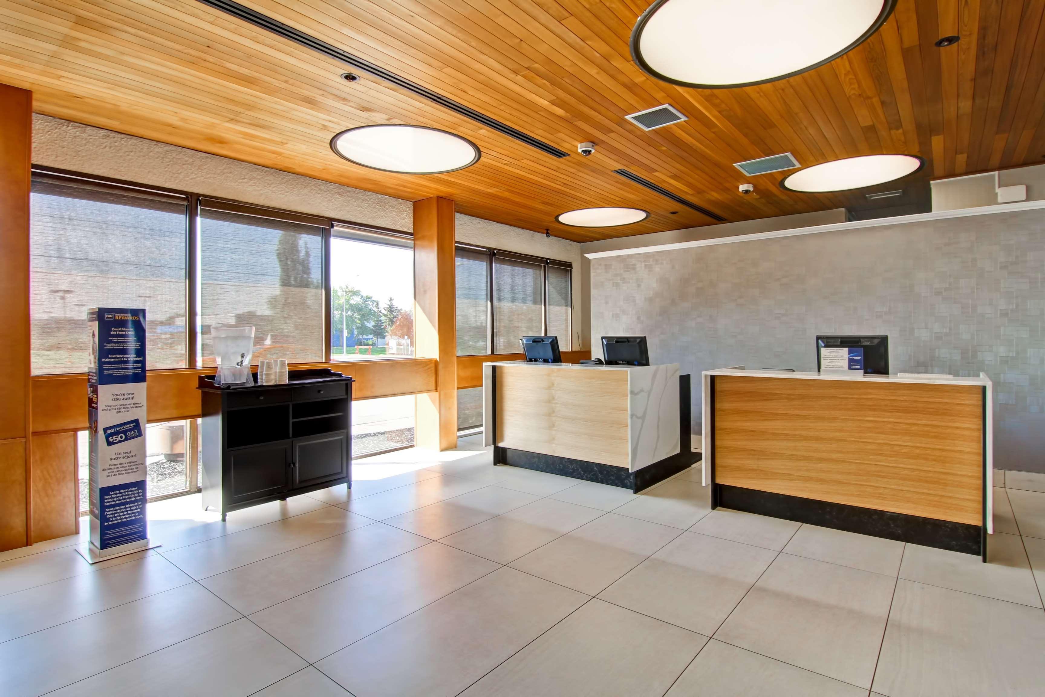 Best Western Cedar Park Inn Έντμοντον Εξωτερικό φωτογραφία